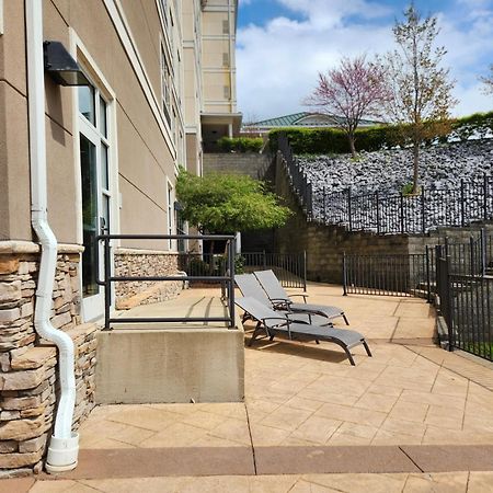 Doubletree By Hilton Front Royal Blue Ridge Shadows Hotel Exterior photo