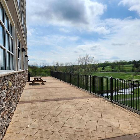Doubletree By Hilton Front Royal Blue Ridge Shadows Hotel Exterior photo
