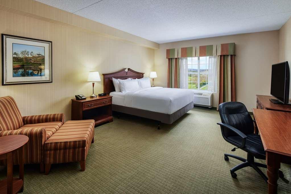 Doubletree By Hilton Front Royal Blue Ridge Shadows Hotel Room photo