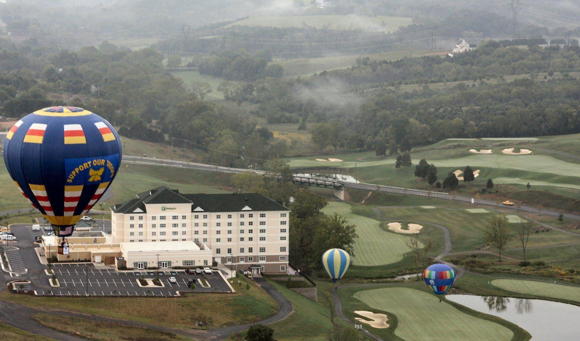 Doubletree By Hilton Front Royal Blue Ridge Shadows Hotel Exterior photo